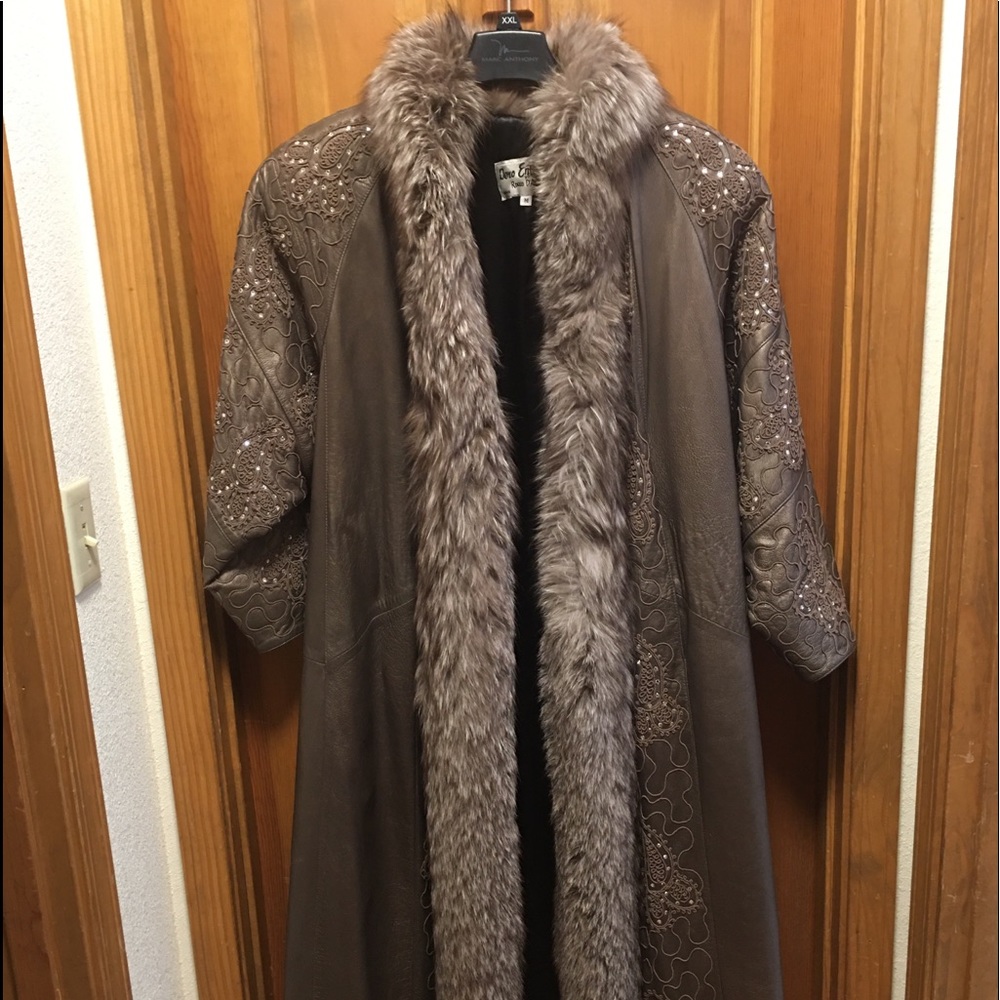 Rocco D’Amelio fox and rhinestone full length coat